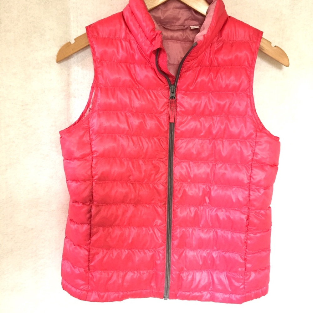 Uni qlo Girls’ Goose Feather Quilted Vest Sz 11